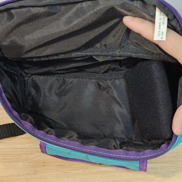 Vintage 90's Sports Zone Teal Fanny Pack - Picture 8 of 12